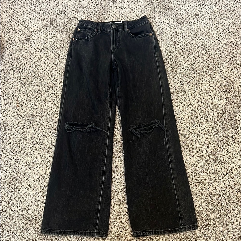 VGUC Garage wide leg  distressed denim jeans. Size 0/24.